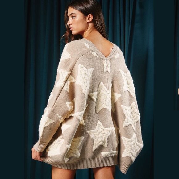 Oversized Star Pullover Sweater Cardigan Skirt Set - Picture 3 of 4